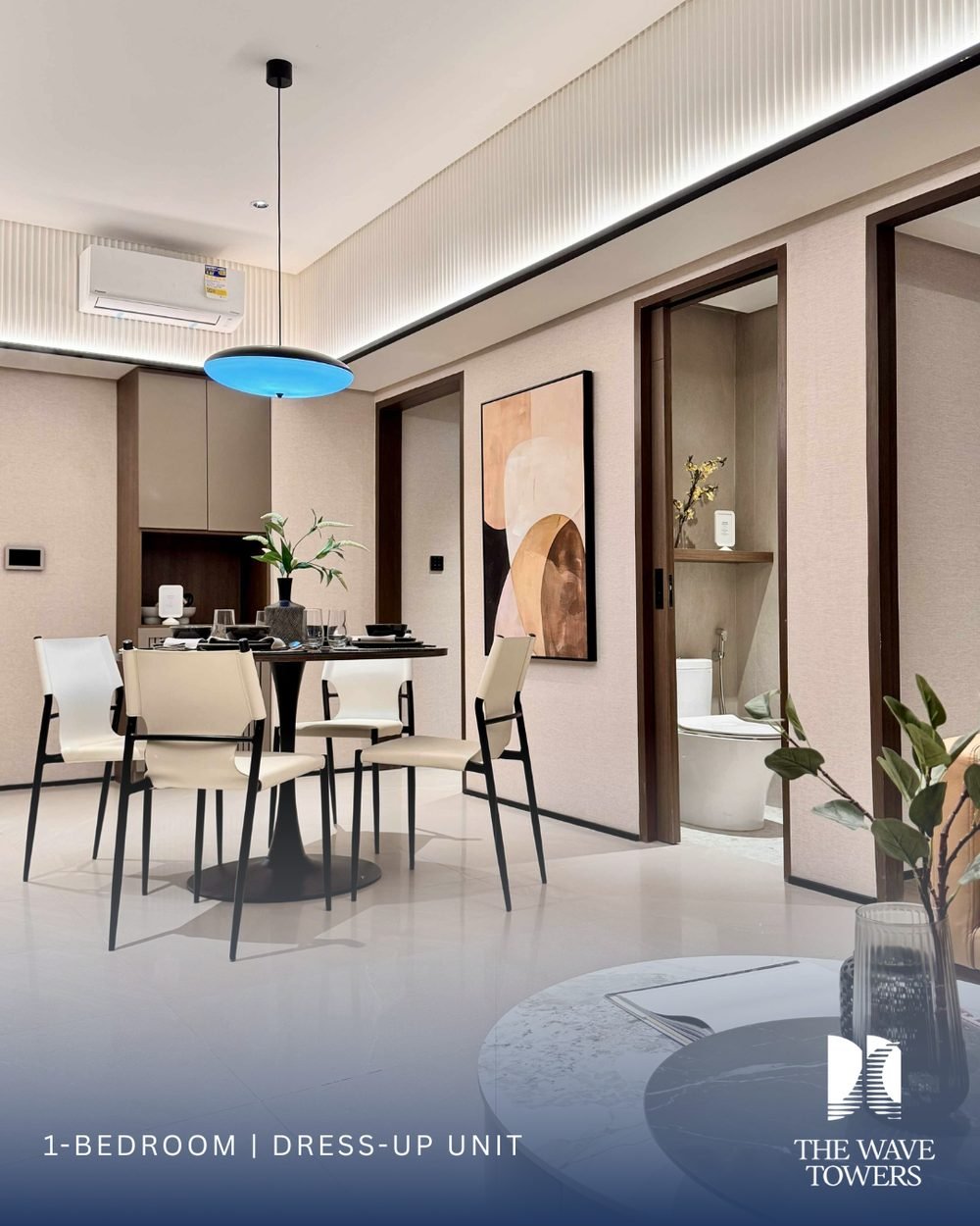 1 Bedroom dress-up unit — Dining and living area